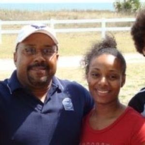 Meet your Posher, Kenneth